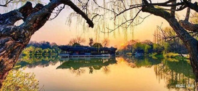 千年前就名扬天下的扬州最值得去玩的8大kaiyun网站景点你知道几个(图1)